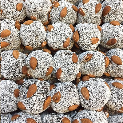 Kayısı Çekirdekli Cimri Kayısı Atomu